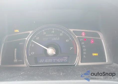 2009 Honda Civic Hybrid from USA, damaged, VIN JHMFA362X9S010374